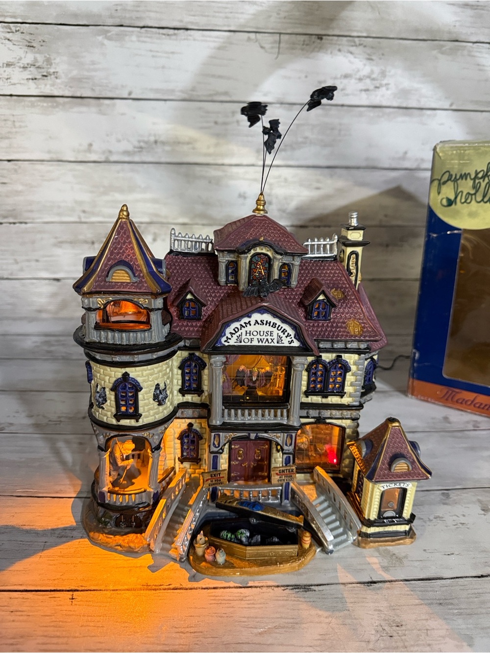 Lemax Spooky Town Madame Ashbury House of Wax Light Motion NO Sound AS IS